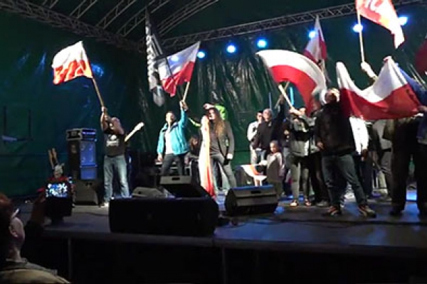 Contra Mundum - Chłopcy silni jak stal